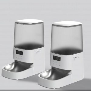 Single-bowl feeder with patented jam-free grain dispenser