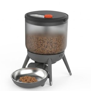 Fully washable feeder with single-knob top control